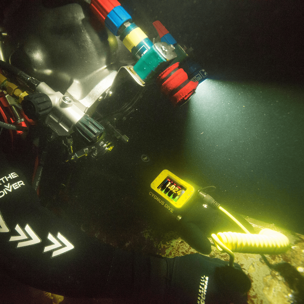 cygnus dive underwater application